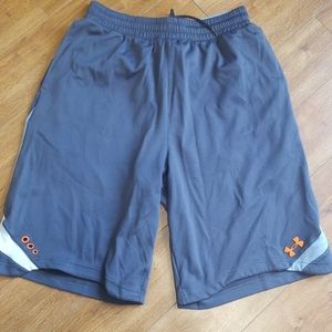 Under Armour Mens Large Basketball Shorts